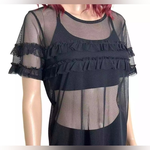 Hot Topic Tops - Hot Topic Womens Fishnet Top Black Mesh Short Sleeve Loose Fit Goth Small
